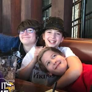 Meet your Posher, Angel